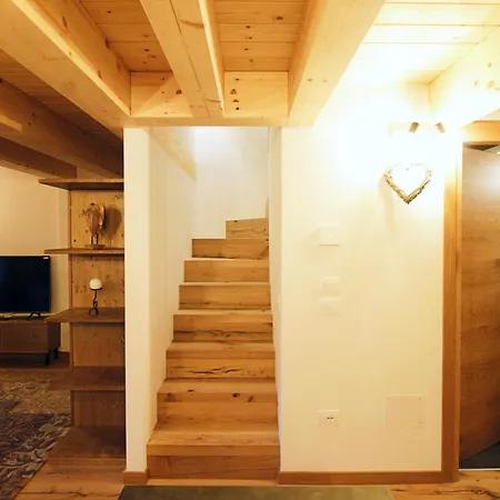 Apartment Skyway Loft - Agenzia Dolomiti Affitti Cavalese